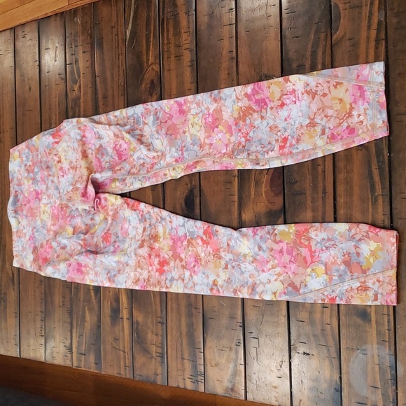 Lululemon align pocket leggings - Picture 7 of 8